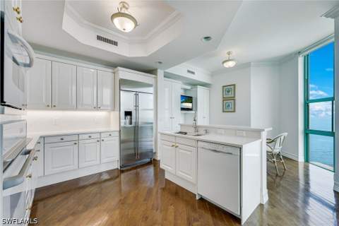 960 Cape Marco Dr 1702, Marco Island FL - photo 15 of 49