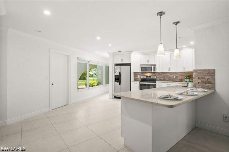 3 bedroom SingleFamilyResidence at 421 Palm River Blvd, Palm River Estates, Naples — photo 4