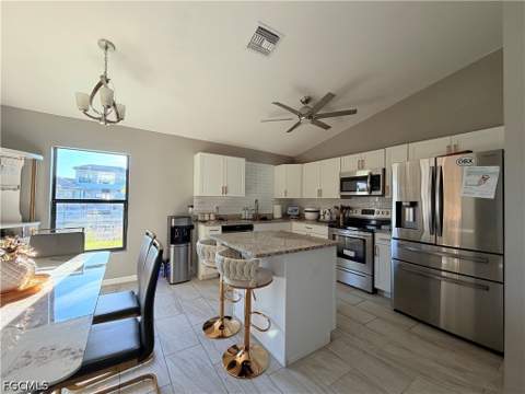 100 NW 13th Pl, Cape Coral FL - photo 11 of 28