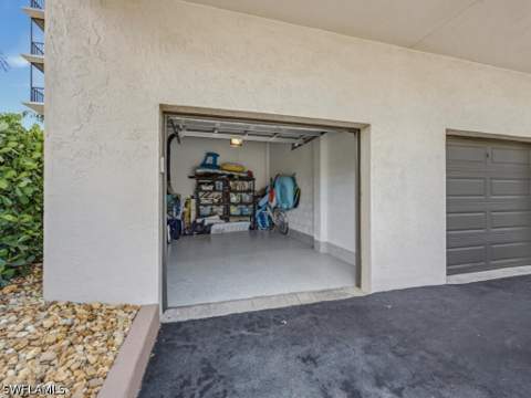 11030 Gulf Shore Dr 503, Naples FL - photo 14 of 20