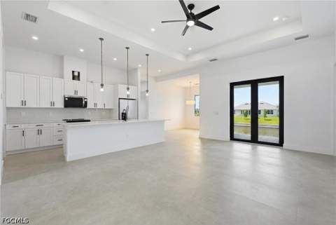 227 NE 15th St, Cape Coral FL - photo 11 of 41