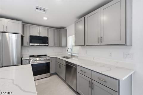 2800 Nora Ave N, Lehigh Acres FL - photo 13 of 35