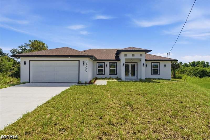 3 bedroom SingleFamilyResidence at 2800 Nora Ave N, Lehigh Acres, Lehigh Acres — photo 2