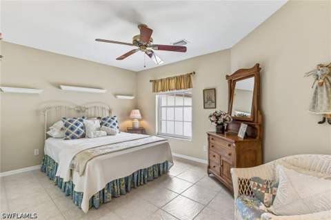4395 Dover Ct 303, Naples FL - photo 17 of 39