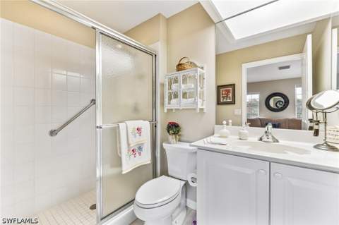 4395 Dover Ct 303, Naples FL - photo 22 of 39