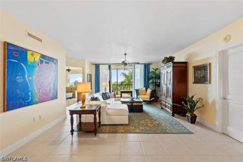 1060 Borghese Ln 403, Naples FL - photo 10 of 37