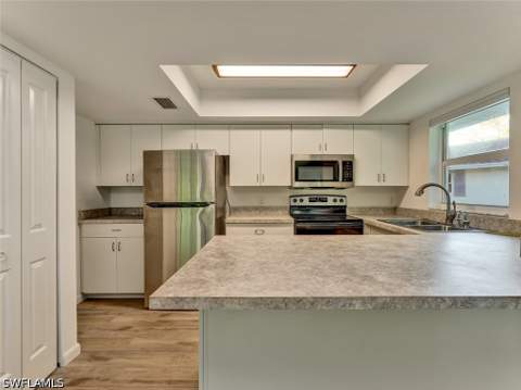 205 Georgetown Blvd 23, Naples FL - photo 14 of 42