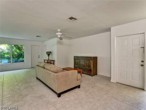 205 Georgetown Blvd 23, Naples FL - photo 7 of 42