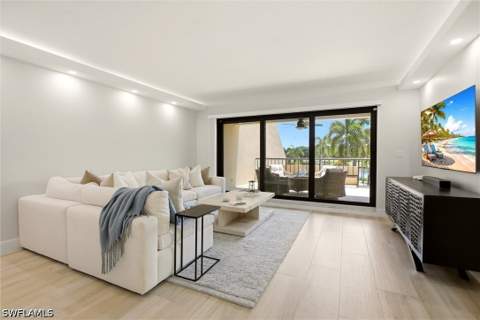 6300 Pelican Bay Blvd 103, Naples FL - photo 16 of 47