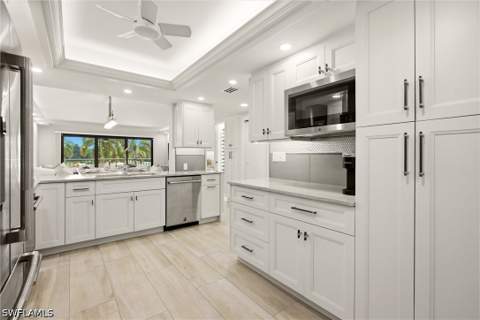 6300 Pelican Bay Blvd 103, Naples FL - photo 8 of 47