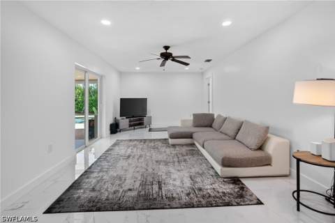 6055 Macbeth Ln, Fort Myers FL - photo 17 of 43