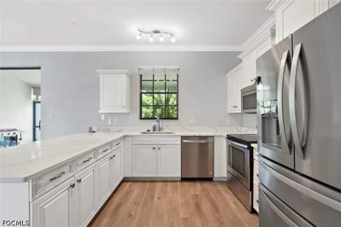 14617 Sutherland Ave 80, Naples FL - photo 10 of 48