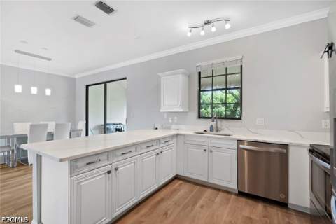 14617 Sutherland Ave 80, Naples FL - photo 11 of 48