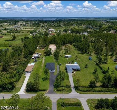 4147 64th Ave NE, Naples FL - photo 6 of 25