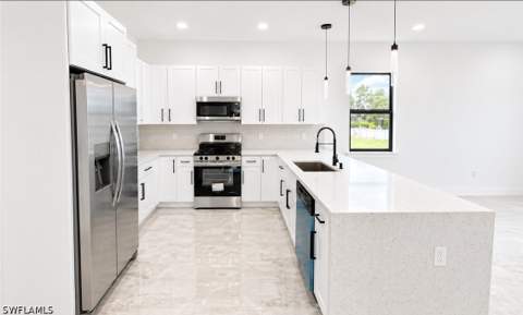 4147 64th Ave NE, Naples FL - photo 9 of 25