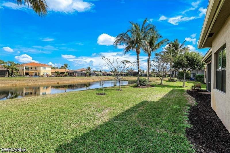 3 bedroom SingleFamilyResidence at 3224 Pacific Dr, Riverstone, Naples — photo 2