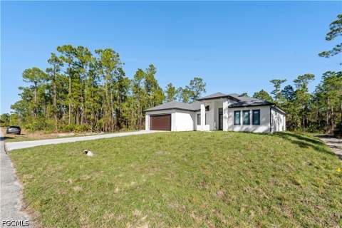 1112 Calvin Ave, Lehigh Acres FL - photo 9 of 44