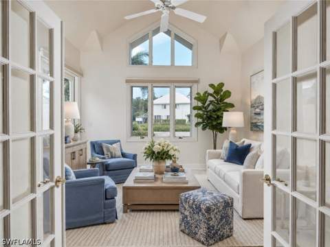 695 Ardmore Ln, Naples FL - photo 15 of 27