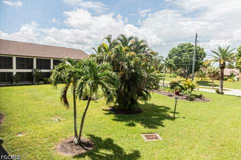 9275 Lake Park Dr 204, Fort Myers FL - photo 19 of 25