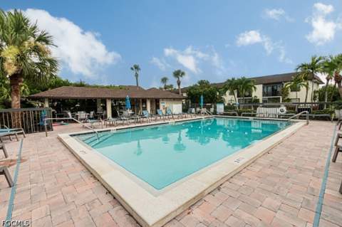 9275 Lake Park Dr 204, Fort Myers FL - photo 20 of 25