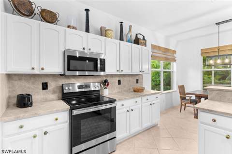 5005 Old Pond Dr, Naples FL - photo 16 of 38