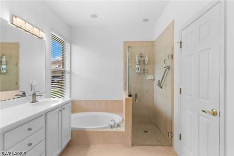 5005 Old Pond Dr, Naples FL - photo 24 of 38