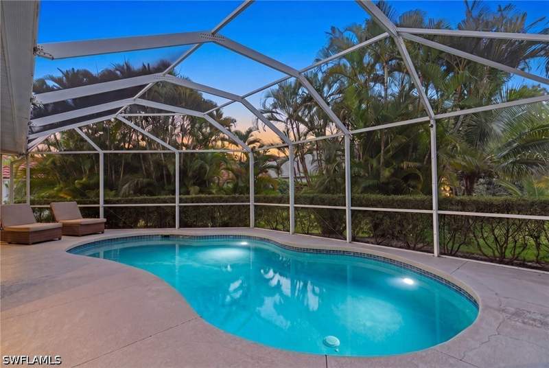 4 bedroom SingleFamilyResidence at 5005 Old Pond Dr, Moon Lake, Naples — photo 5