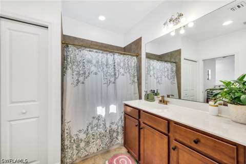 7689 Bristol Cir, Naples FL - photo 11 of 17