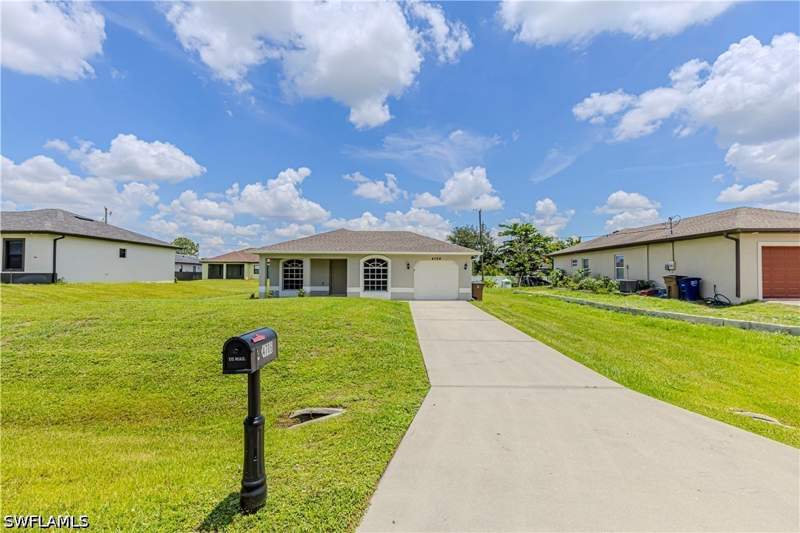 3 bedroom SingleFamilyResidence at 4706 5th St W, Lehigh Acres, Lehigh Acres — photo 2