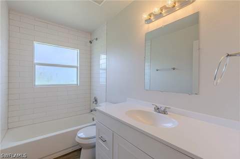 4706 5th St W, Lehigh Acres FL - photo 8 of 17