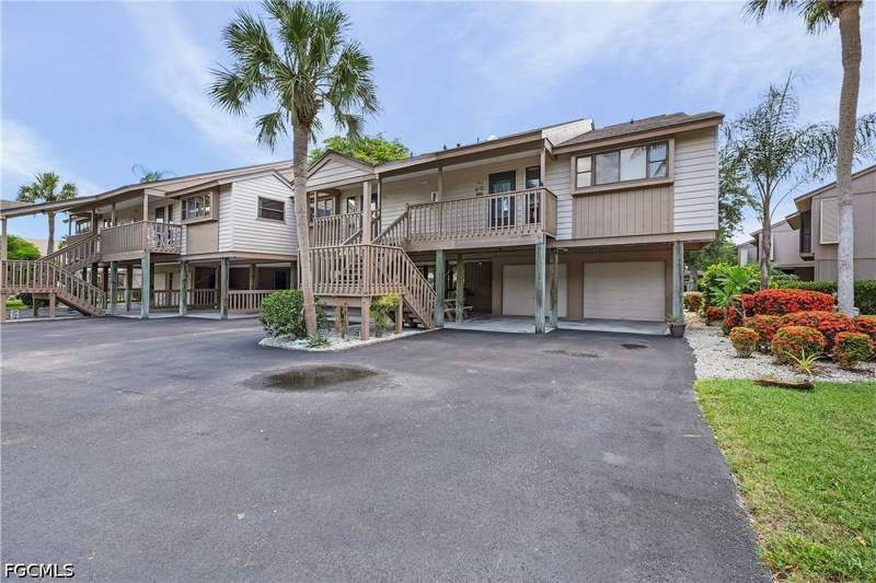 2 bedroom Condominium at 16276 Nautical WAY 1404, CAPTAINS HARBOR CONDO, Bokeelia — photo 1
