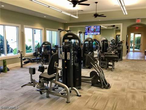 11810 Darcy Pl, Fort Myers FL - photo 24 of 28