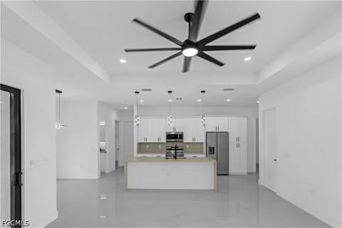619 Sheldon Ave, Lehigh Acres FL - photo 10 of 43