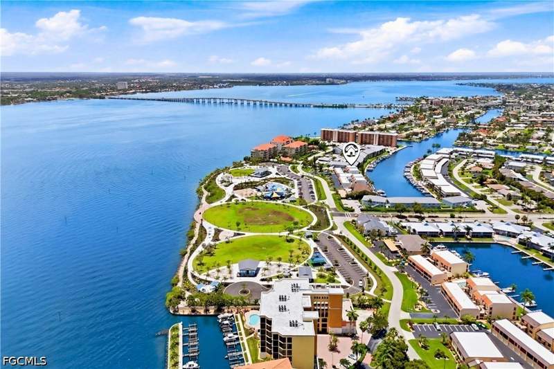 2 bedroom Condominium at 4218 SE 20th Pl D5, Park View Condo, Cape Coral — photo 3