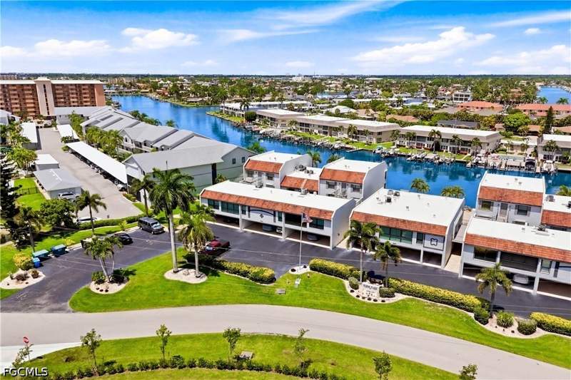 2 bedroom Condominium at 4218 SE 20th Pl D5, Park View Condo, Cape Coral — photo 5