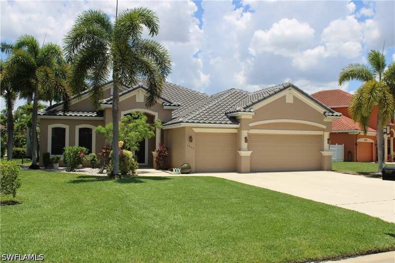 4 bedroom SingleFamilyResidence at 9947 Via San Marco Loop, Promenade East, Fort Myers — photo 1