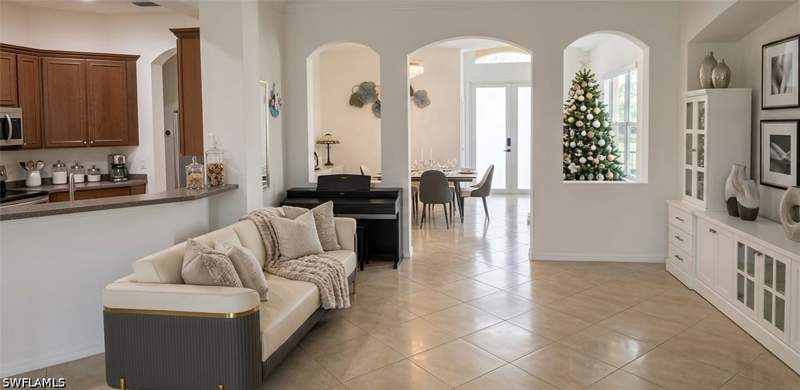 4 bedroom SingleFamilyResidence at 9947 Via San Marco Loop, Promenade East, Fort Myers — photo 3