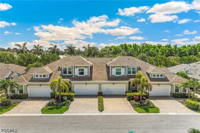 3 bedroom Attached at 4704 Arboretum Cir 102, Arboretum, Naples — photo 4