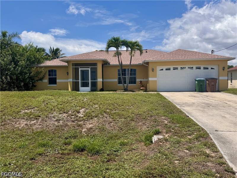3 bedroom SingleFamilyResidence at 1209 SW 39th St, Cape Coral, Cape Coral — photo 3
