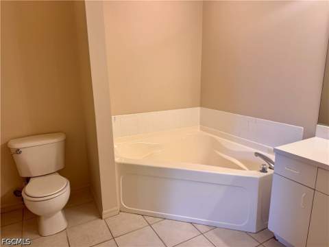1209 SW 39th St, Cape Coral FL - photo 8 of 20