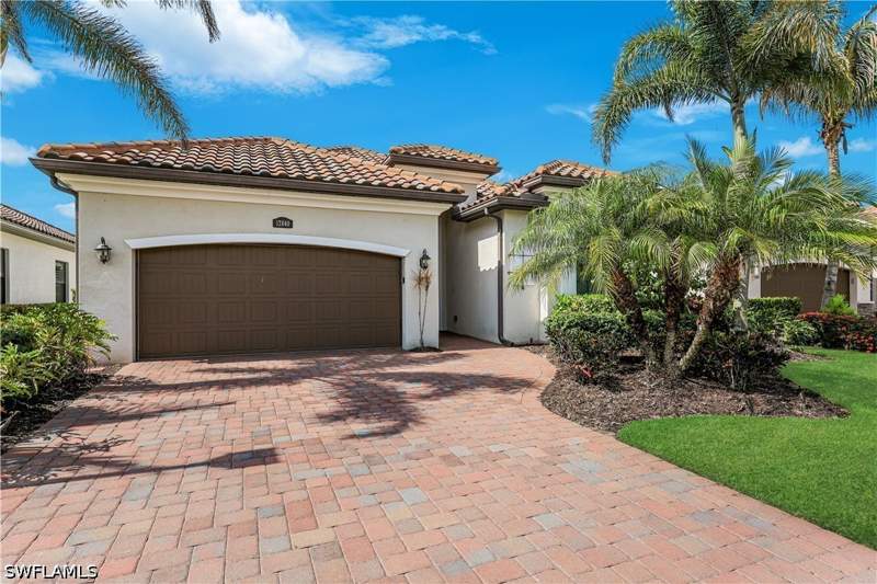 4 bedroom SingleFamilyResidence at 12840 Kinross Ln, Twin Eagles, Naples — photo 2