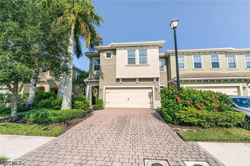 3 bedroom Townhouse at 4084 Wilmont Pl, Lindsford, Fort Myers — photo 1