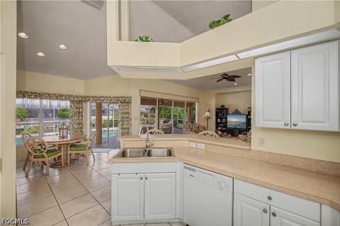 2606 SE 21st Ave, Cape Coral FL - photo 15 of 40
