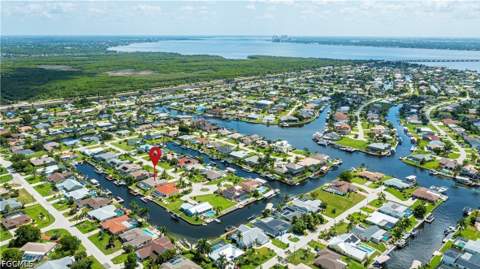 2606 SE 21st Ave, Cape Coral FL - photo 6 of 40