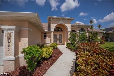 2606 SE 21st Ave, Cape Coral FL - photo 7 of 40