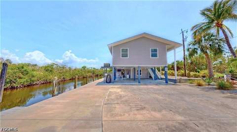 8161 Moyer Ln, Bokeelia FL - photo 23 of 43
