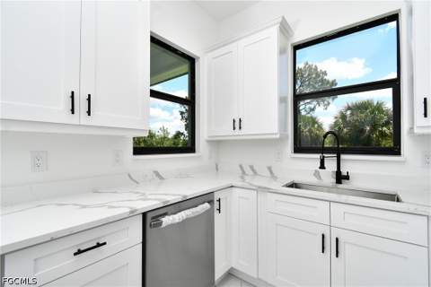 317 Lancelot Ave, Lehigh Acres FL - photo 15 of 45
