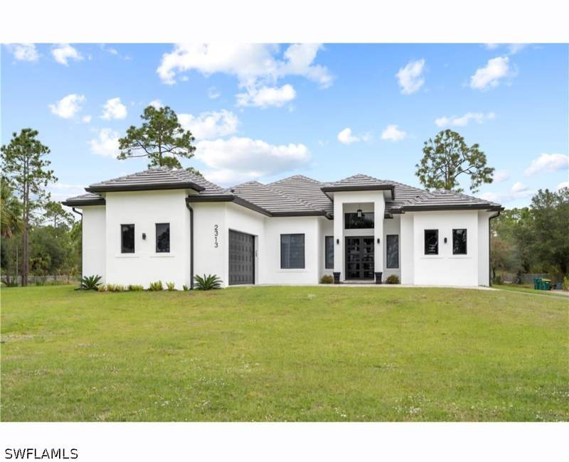 4 bedroom SingleFamilyResidence at 2313 6th Ave SE, Golden Gate Estates, Naples — photo 3