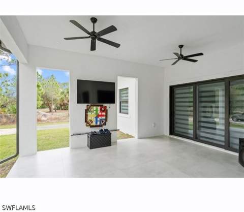 2313 6th Ave SE, Naples FL - photo 6 of 21
