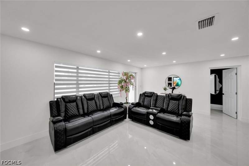 4 bedroom SingleFamilyResidence at 1191 Gramac Dr, North Fort Myers, North Fort Myers — photo 5